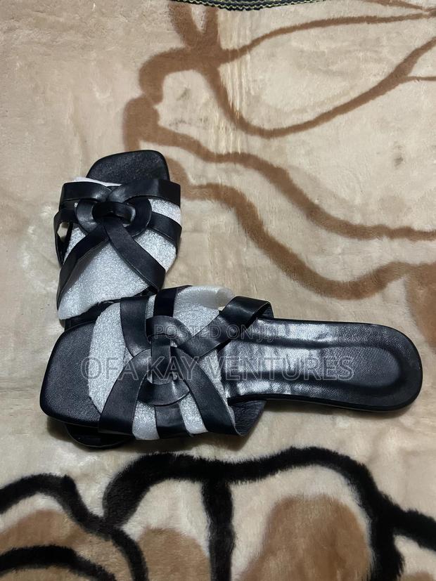Ladies Slippers Black 39 photo 2