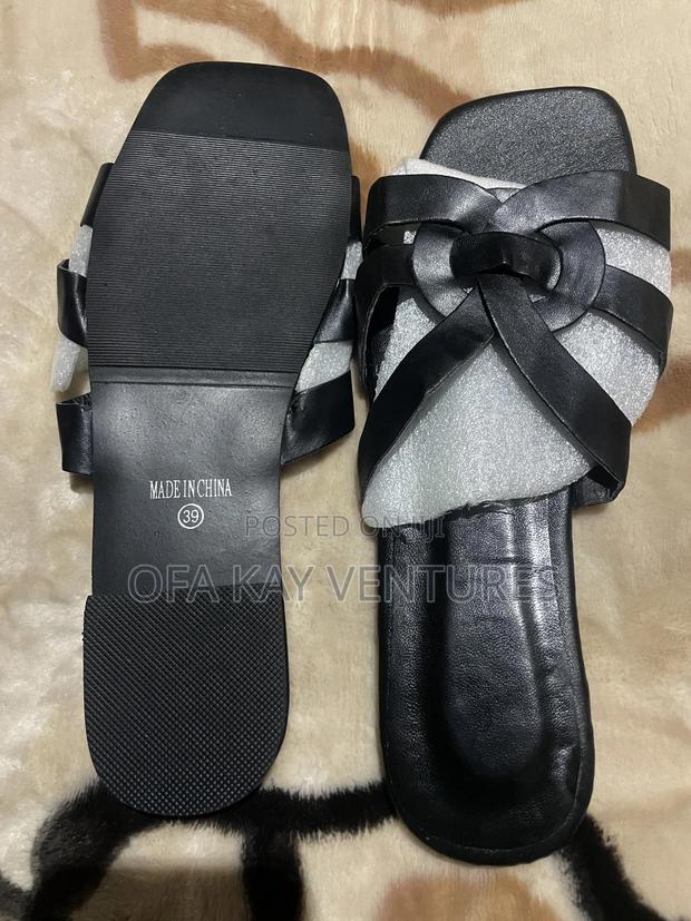 Ladies Slippers Black 39 photo 3