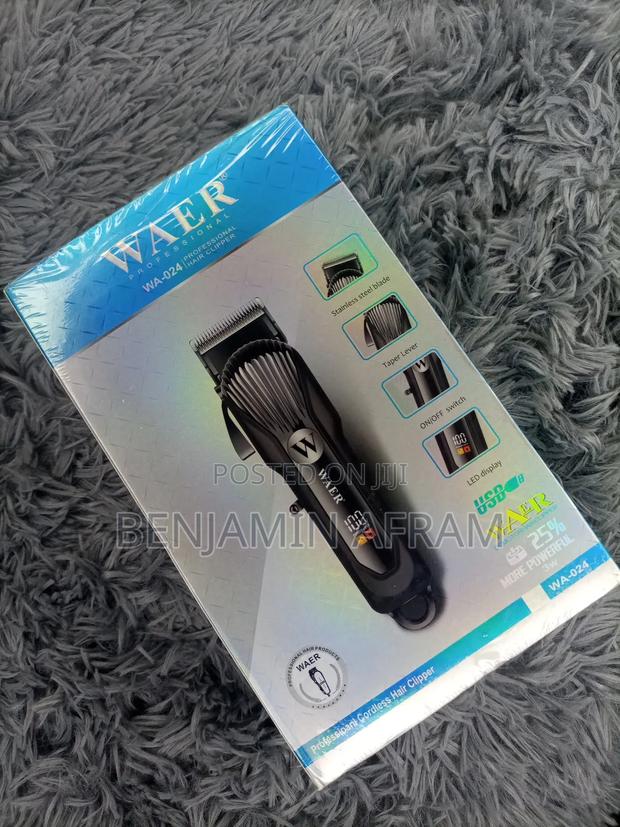 Professional Barbering Machine · Photo 4