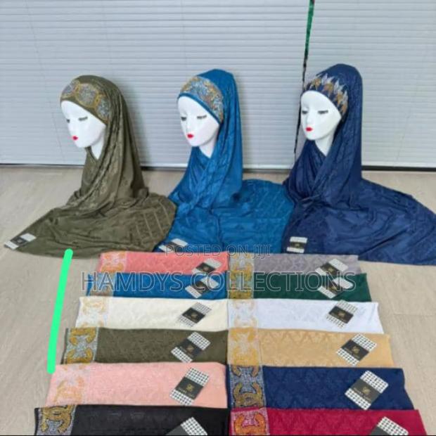 Veils and It's Accessories · Photo 2