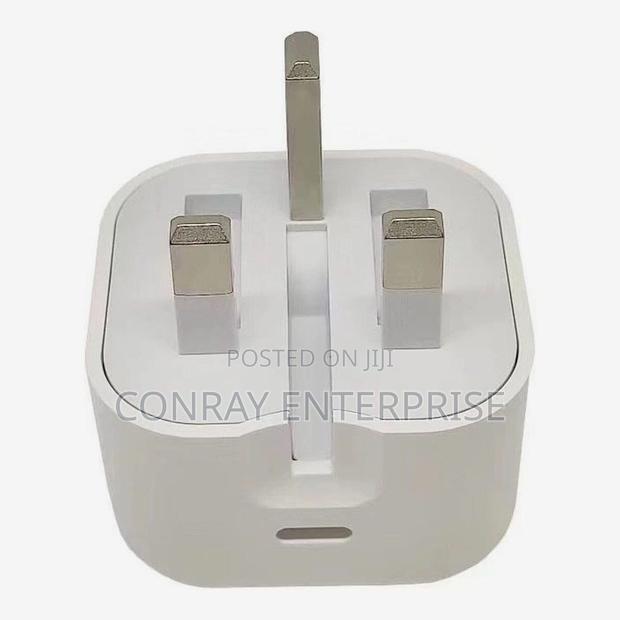 iPhone Type C Charging Adapter. photo 2
