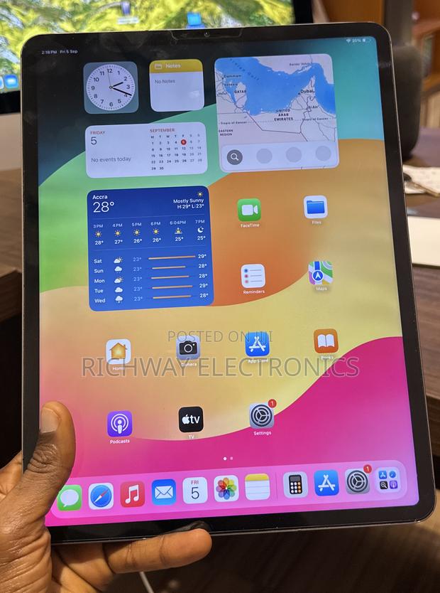 Apple iPad Pro 12.9 (2022) 512 GB Gray