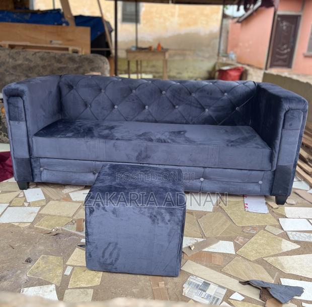 Dark Gray Sofa + Coffee Table · Photo 4