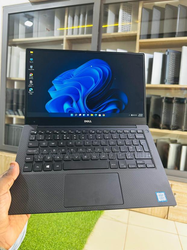 Laptop Dell XPS 13 9360 8GB Intel Core I7 SSD 256GB