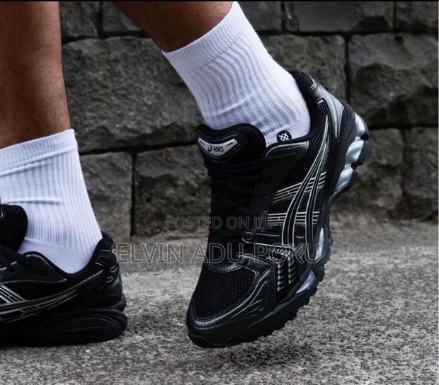 Ascis Superb Sneakers in Different Styles , Swpie > · Photo 3