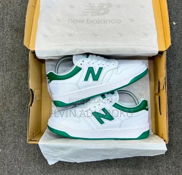 New Balance Low Sneaker “ Pine Green & White “ Sneaker · Photo 3