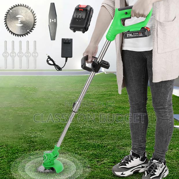 High Speed Rechargeable Handheld Mower · Photo 4