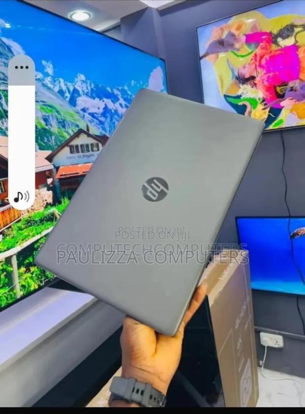 Laptop HP Pavilion 15 8GB Intel Core i7 SSD 256GB photo 3
