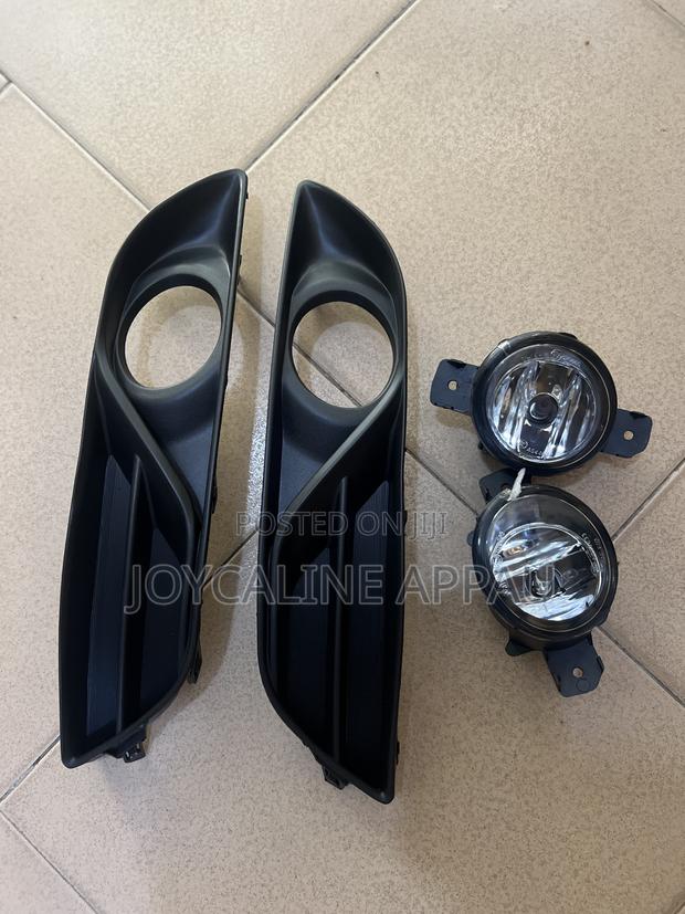 Nissan Sentra Fog Light and Cover 2012 to 2015 photo 2