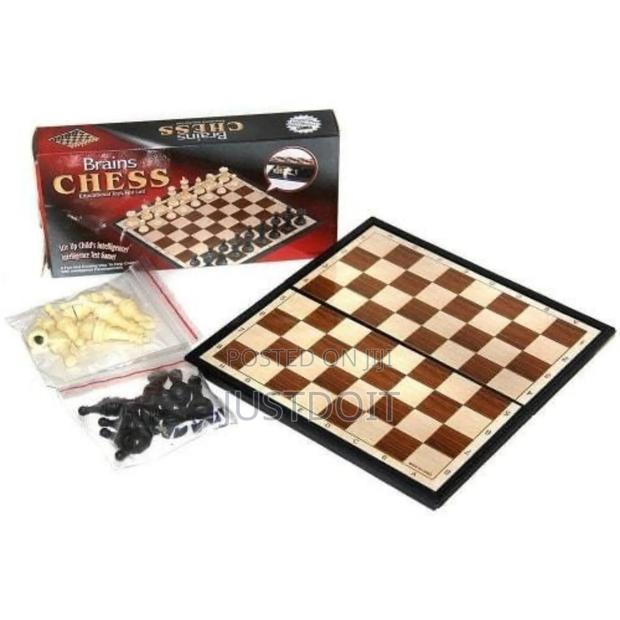 Classic Chess Board Game · Photo 4