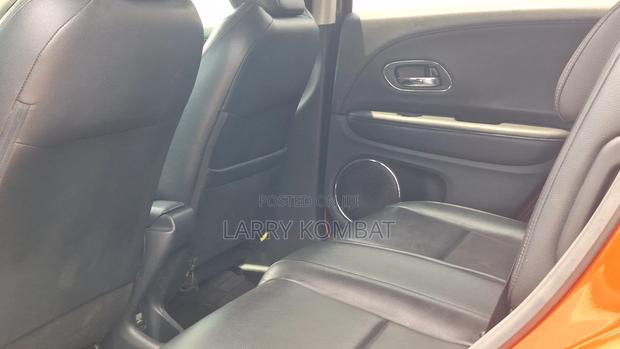 Honda HR-V Sport AWD 2019 Orange