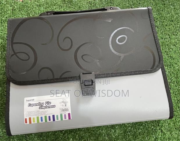 13 Pockets Expanding File Bag