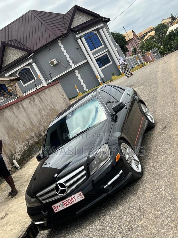 Mercedes-Benz C250 2013 Black