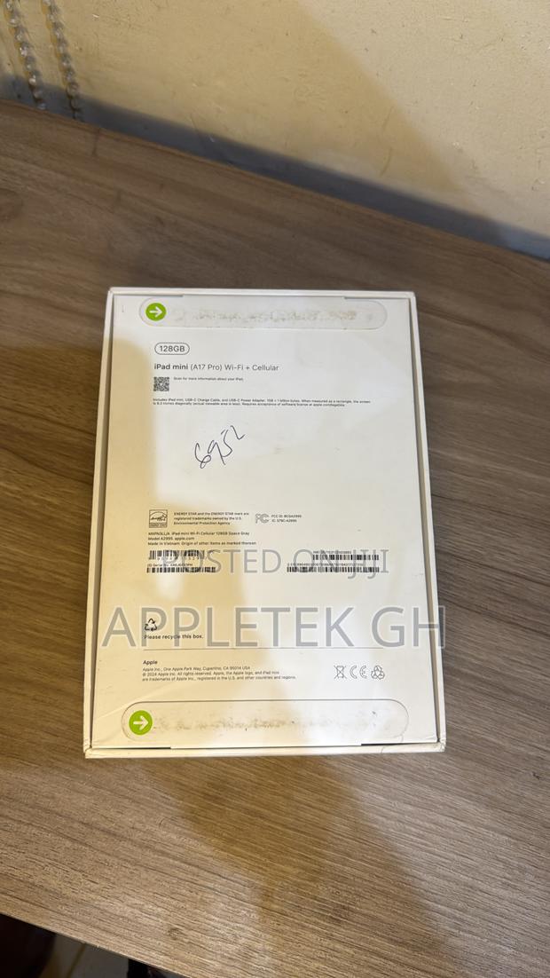 New Apple iPad mini Wi-Fi + Cellular 128 GB Gray photo 3
