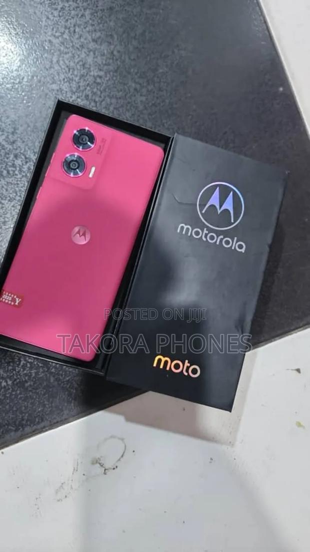 New Motorola Edge 50 Fusion 256 GB Red photo 2