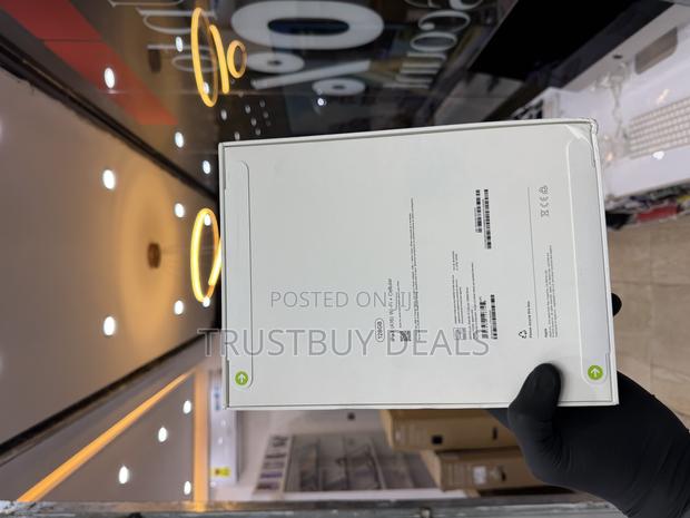New Apple iPad (2025) 128 GB Blue photo 2
