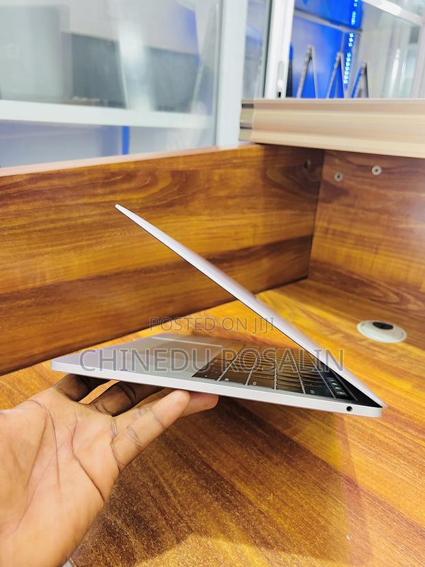 Laptop Apple MacBook Pro 2019 8GB Intel Core I5 SSD 128GB photo 9