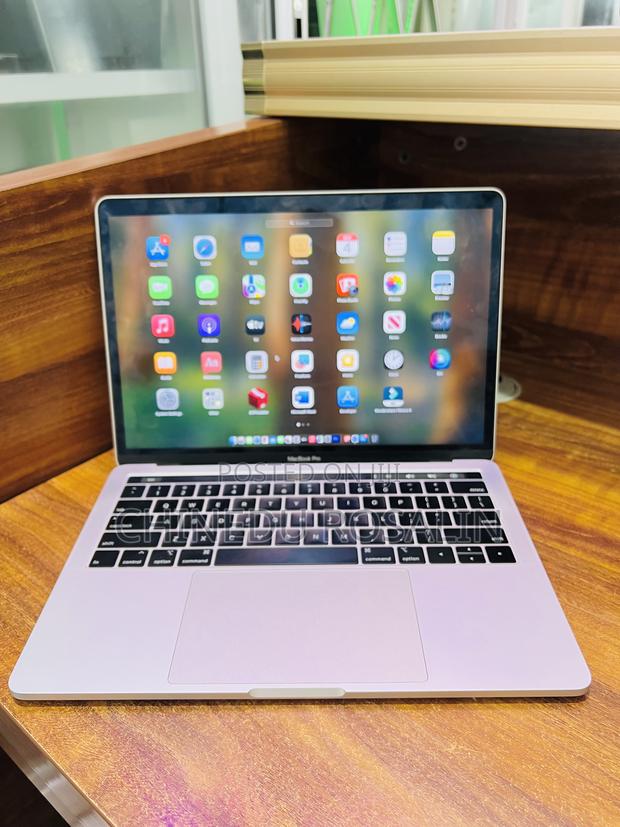 Laptop Apple MacBook Pro 2019 8GB Intel Core I5 SSD 128GB