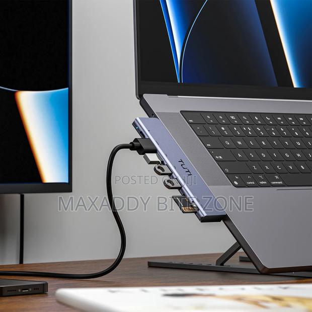 Tuti 7 In 1 Usb Hub Usb-c To Usb 3.O With Sd/Tf Card Reader photo 5