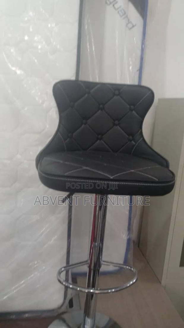Counter/Bar Chairs · Photo 2