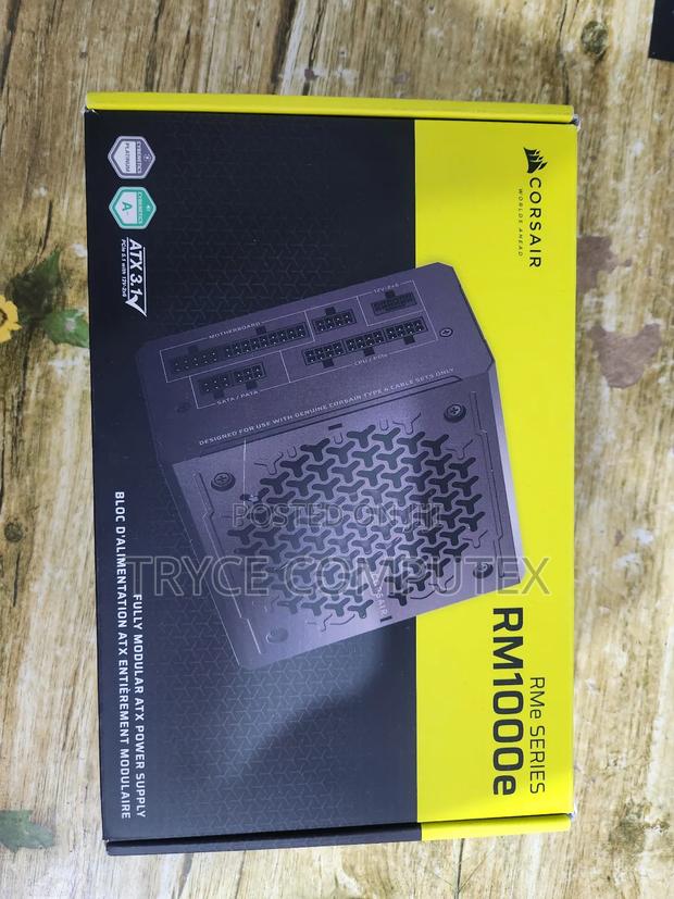 Corsair 1000watt Power Supply(2025) Fully Modular · Photo 2