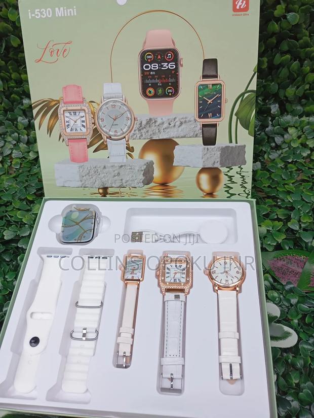 I-530 Mini 4-in-1 Smart Watch 2 Straps With 3 Quartz Watches - White photo 3