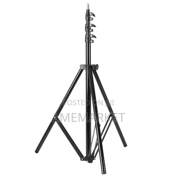 2.8m Heavy Duty Light Stand With Spring Tripod · Photo 4