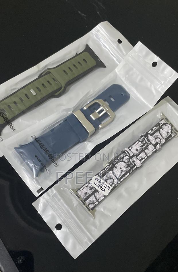 Sleek and Elegant Apple Watch Straps.