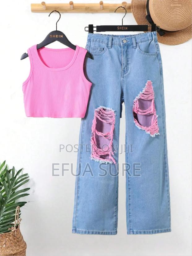 Shein Girl Y2k Jeans for Ages 8,9,10 photo 2