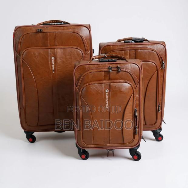 Leather Travel Bag 3-Sets · Photo 3