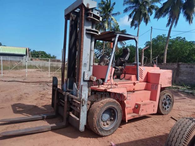 Dalian Forklift 12tons · Photo 4