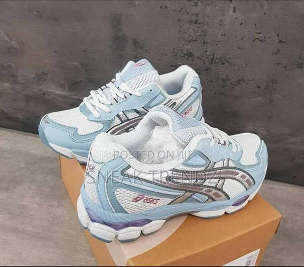 Asics Gel Nyc 2055 Sea Blue N White · Photo 4