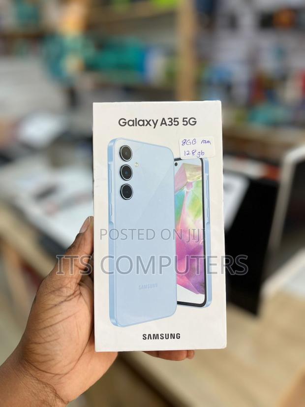New Samsung Galaxy A35 256 GB Blue photo 2