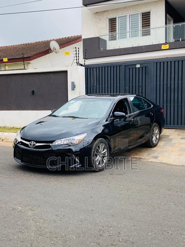 Toyota Camry SE 4dr Sedan (2.5L 4cyl 6A) 2017 Black photo 12