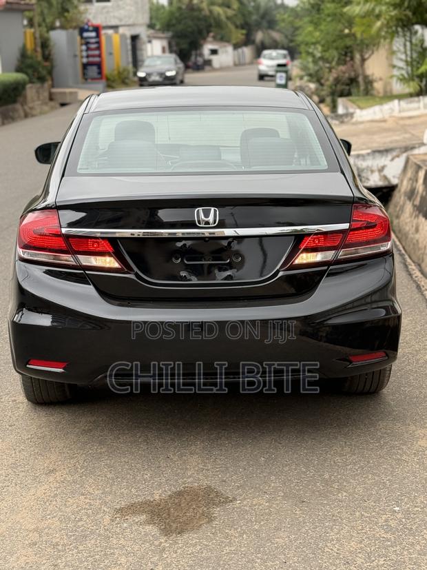 Honda Civic EX-L 4dr Sedan (1.8L 4cyl CVT) 2015 Black photo 2