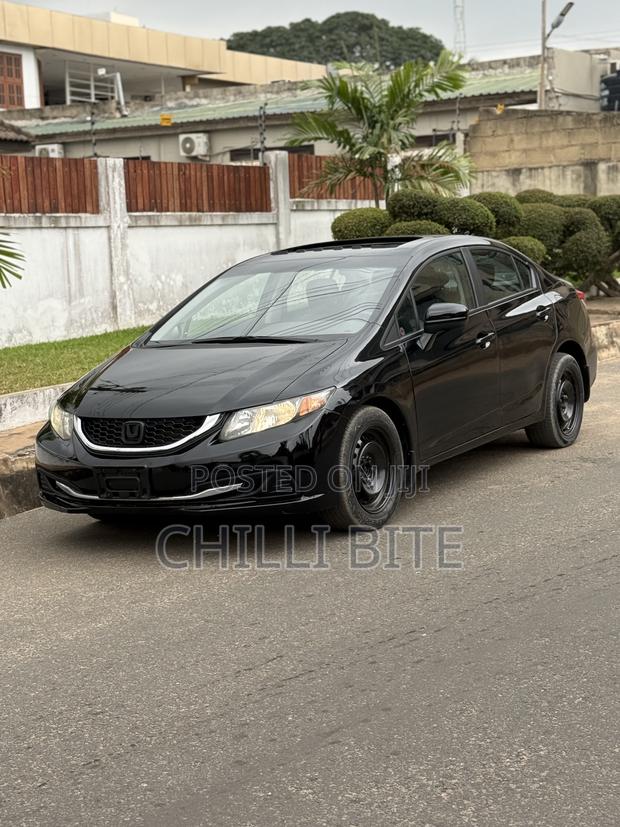 Honda Civic EX-L 4dr Sedan (1.8L 4cyl CVT) 2015 Black photo 4