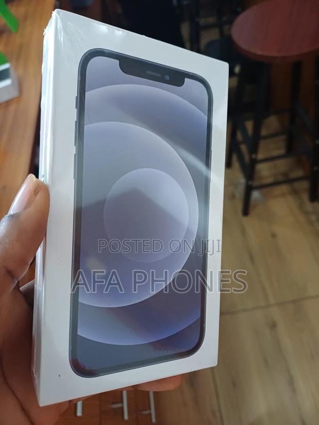 New Apple iPhone 12 mini 128 GB Black photo 2