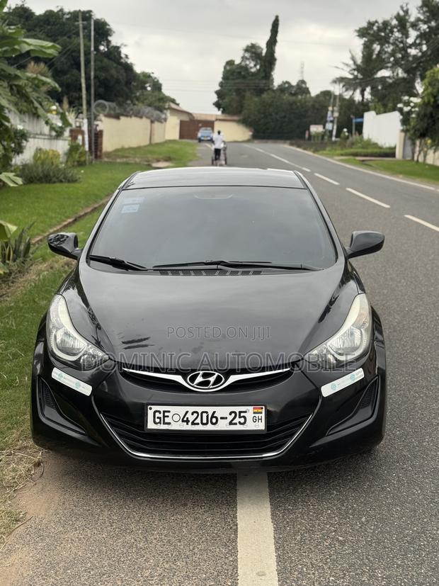Hyundai Elantra SE Sedan FWD (1.8L 4cyl 6A) 2016 Black