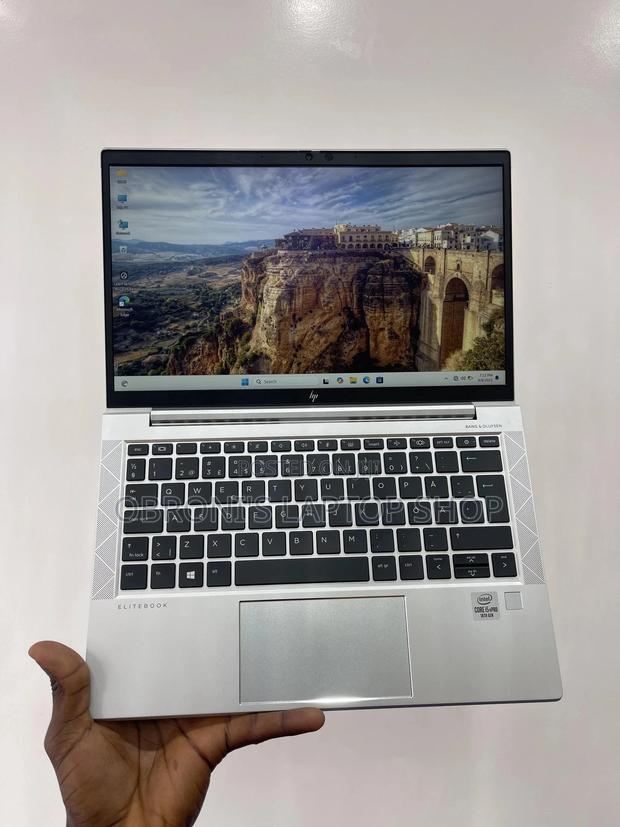 Laptop HP EliteBook 830 G7 16GB Intel Core I5 SSD 512GB