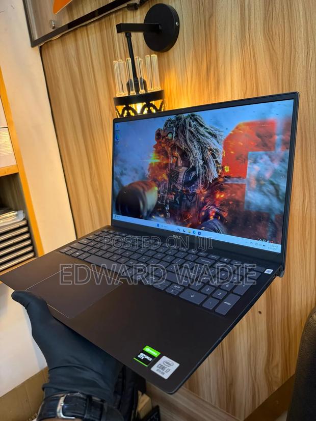 Laptop Dell Vostro 7510 16GB Intel Core i7 SSD 1T photo 2