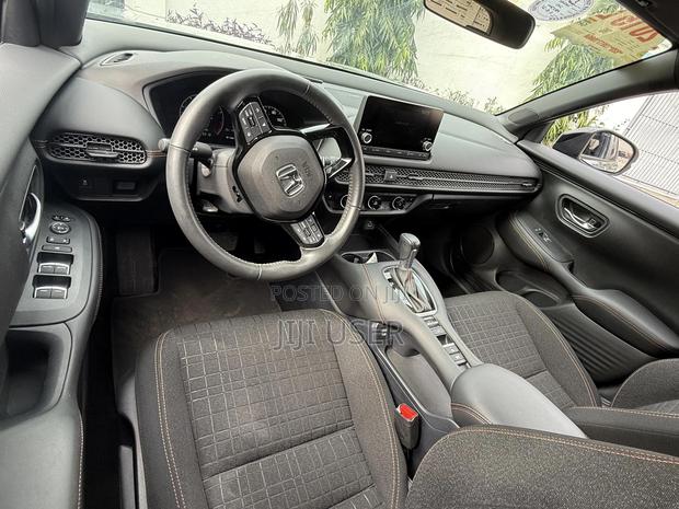 Honda HR-V Sport AWD CVT w/o BSI 2024 Gray