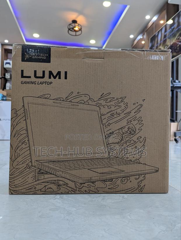 New Laptop 16GB AMD Ryzen 7 SSD 1T