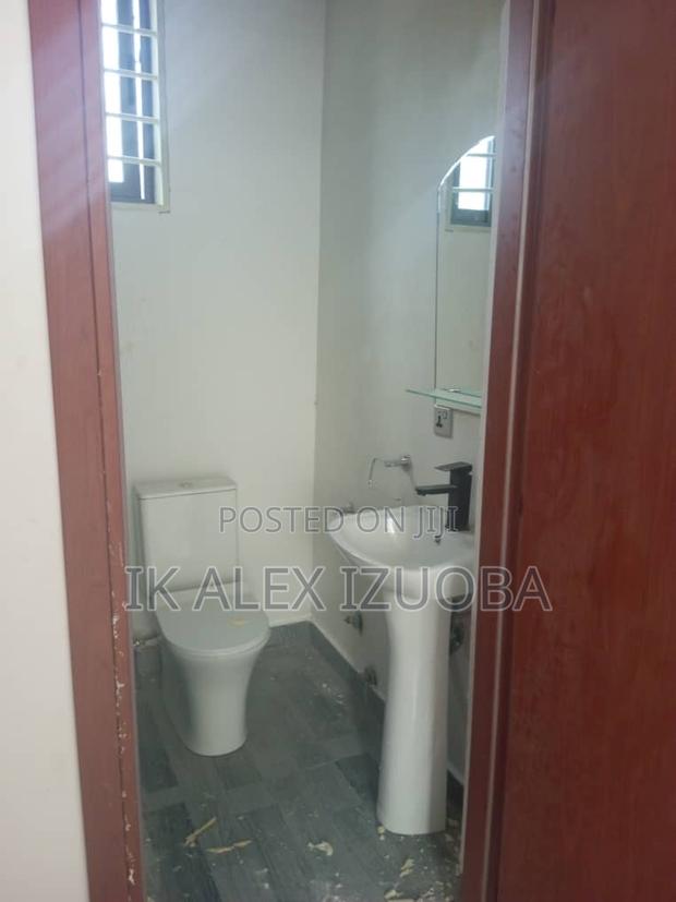 Furnished 4bdrm House in Adjiringanor, Close, Ability for rent photo 3