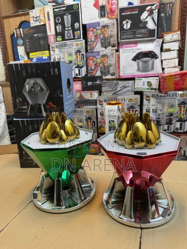 Diamond Cutlery Golden 24 PCS Set photo 5