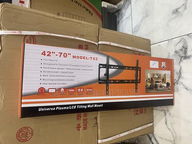 Flat Panel Fixed Wall Mount · Photo 3