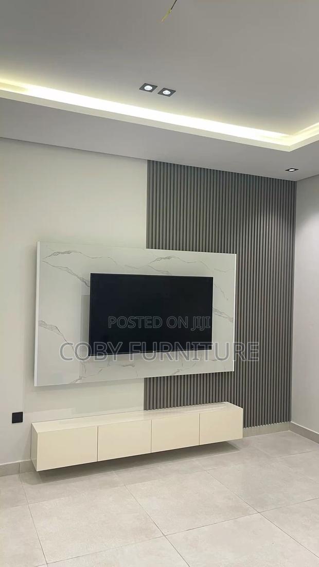 Affordable Tv Mount · Photo 3