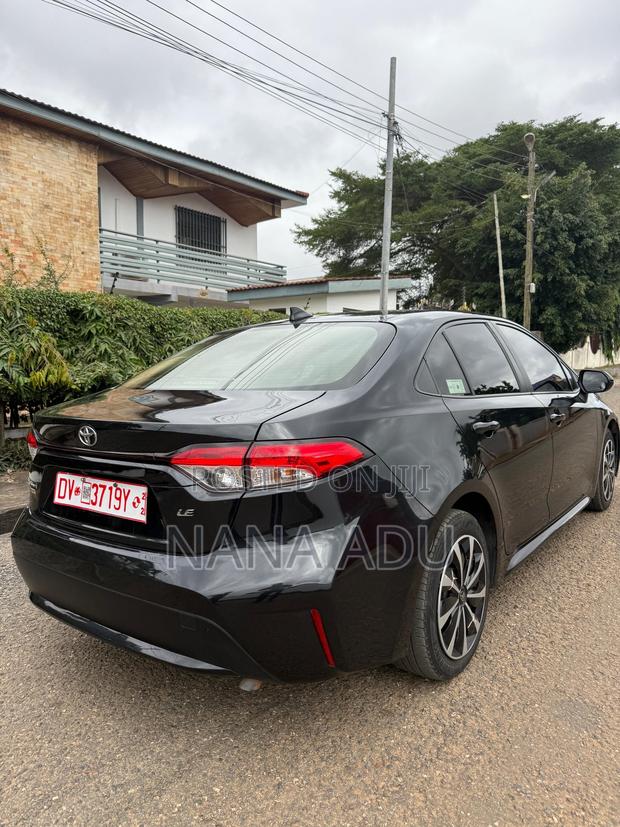 Toyota Corolla LE 2020 Black