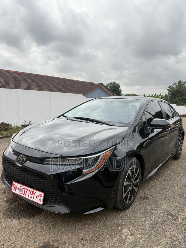 Toyota Corolla LE 2020 Black