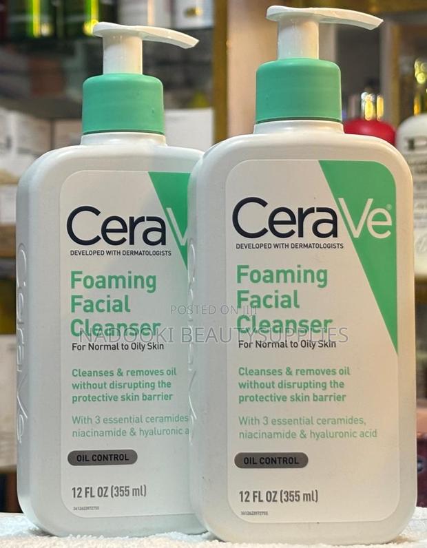 Cerave Hydrating Cleanser · Photo 4