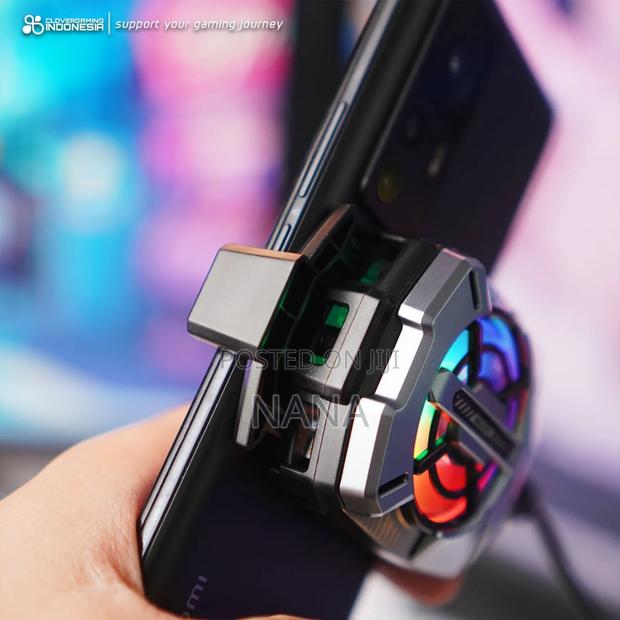 Ice Maker, Mobile Phone Cooler Radiator Magnetic With Clip. · Photo 3